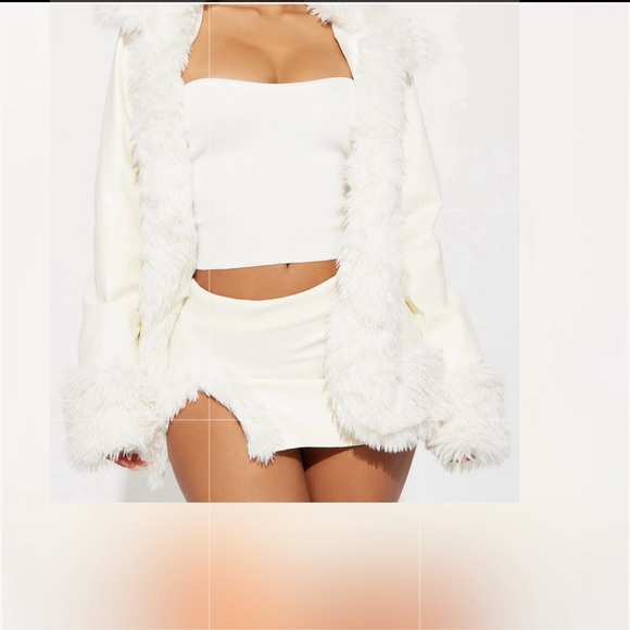 FASHION NOVA MICRO MINI SKIRT SET (WHITE/CREAM) - Picture 1 of 5